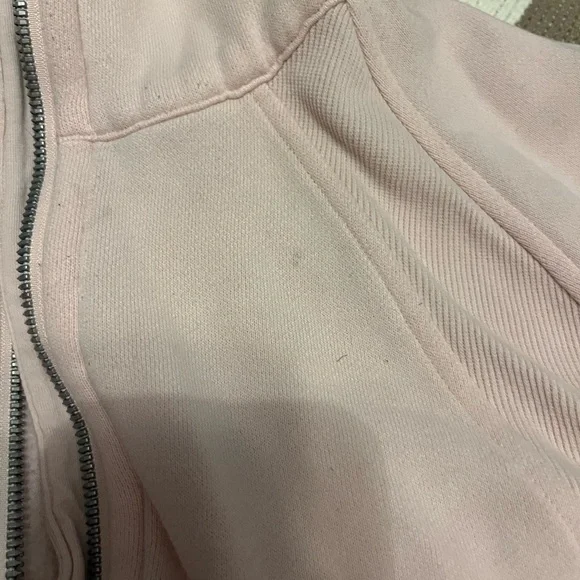 Lululemon Strawberry Milkshake Hooded Scuba - Picture 6 of 7